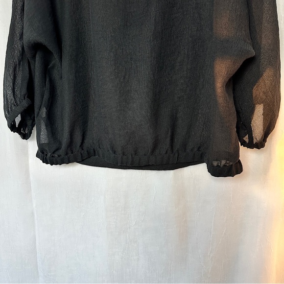 3/$20 💥 WHBM Sheer Black Blouse Embroidered V-Neck w/ Tassels - Picture 7 of 17